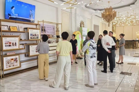 两岸妇幼专家团莅临武汉母婴友好月子会所参观交流 